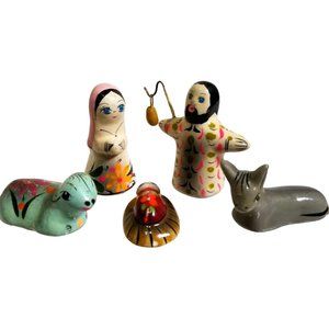 Vintage Mini Gourd Nativity Scene 6 Piece 1.75 Inch Tall Christian Christmas